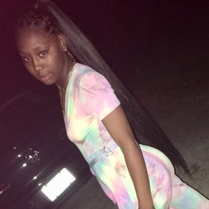 Meet your Posher, Jala